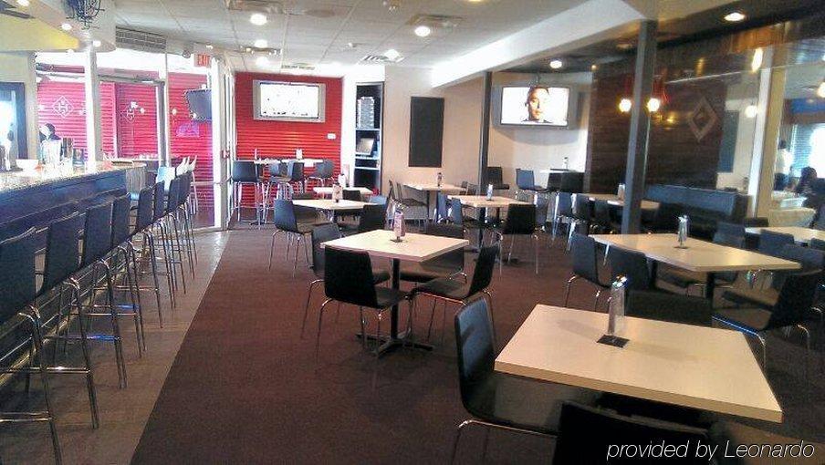 מלון Ramada By Wyndham דל ריו מראה חיצוני תמונה
